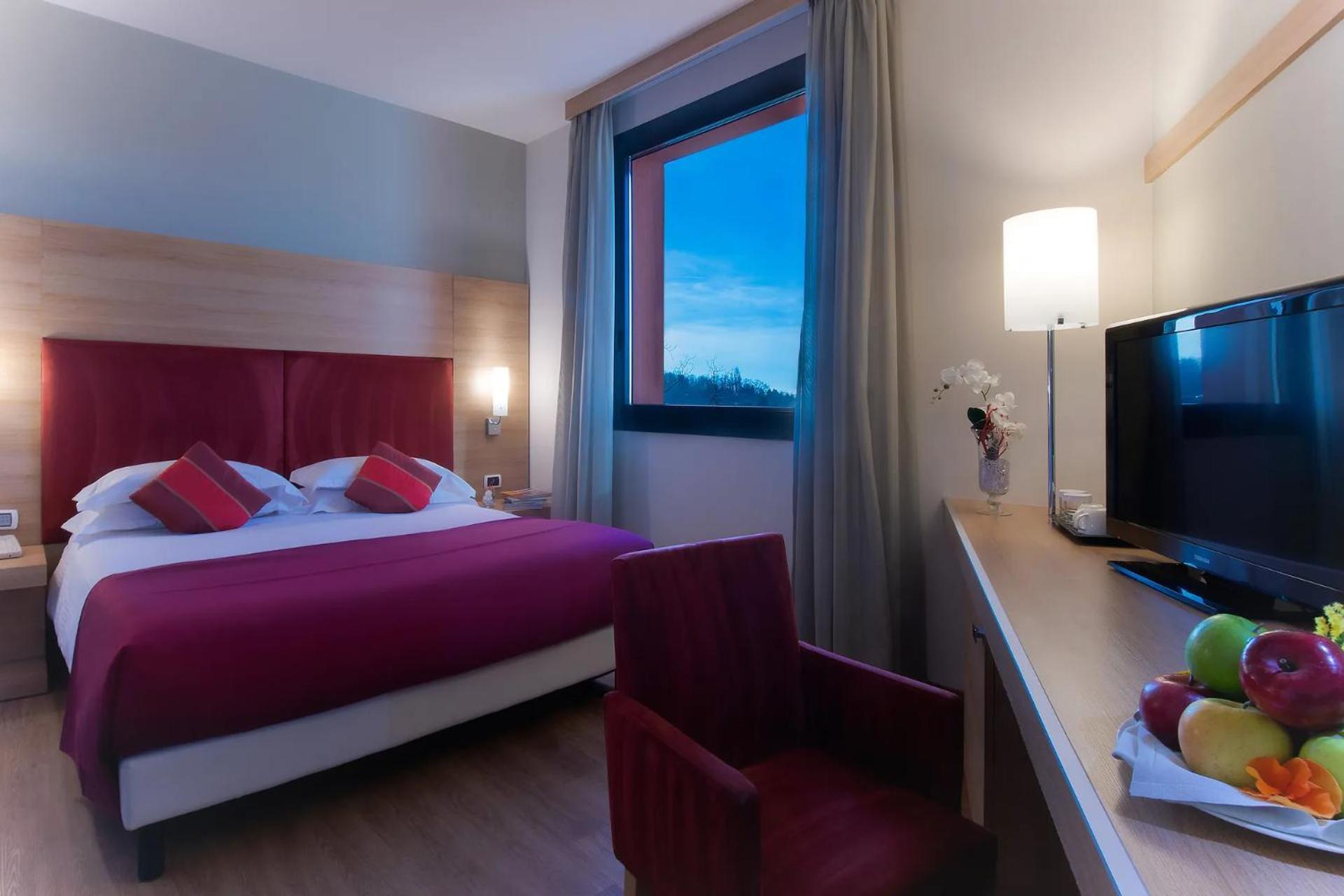 Hotel Dolce By Wyndham Milan Malpensa Somma Lombardo Exterior foto